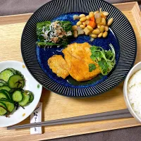 Snapdishの料理写真:照り焼きチキンソテー🐔|のりまきさん