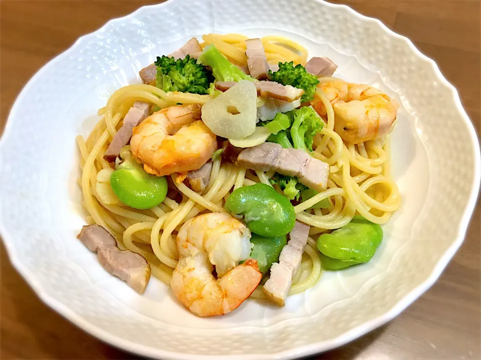 蚕豆のスパゲッティ  春ですねぇ 雹は降りましたが…|リフルシャッフルさん