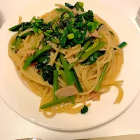 ほうれん草ベーコンパスタ🍝|はる❤︎さん