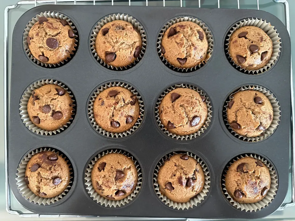 Snapdishの料理写真:Milo Choco Chips Cupcakes カップケーキ|Jaronさん