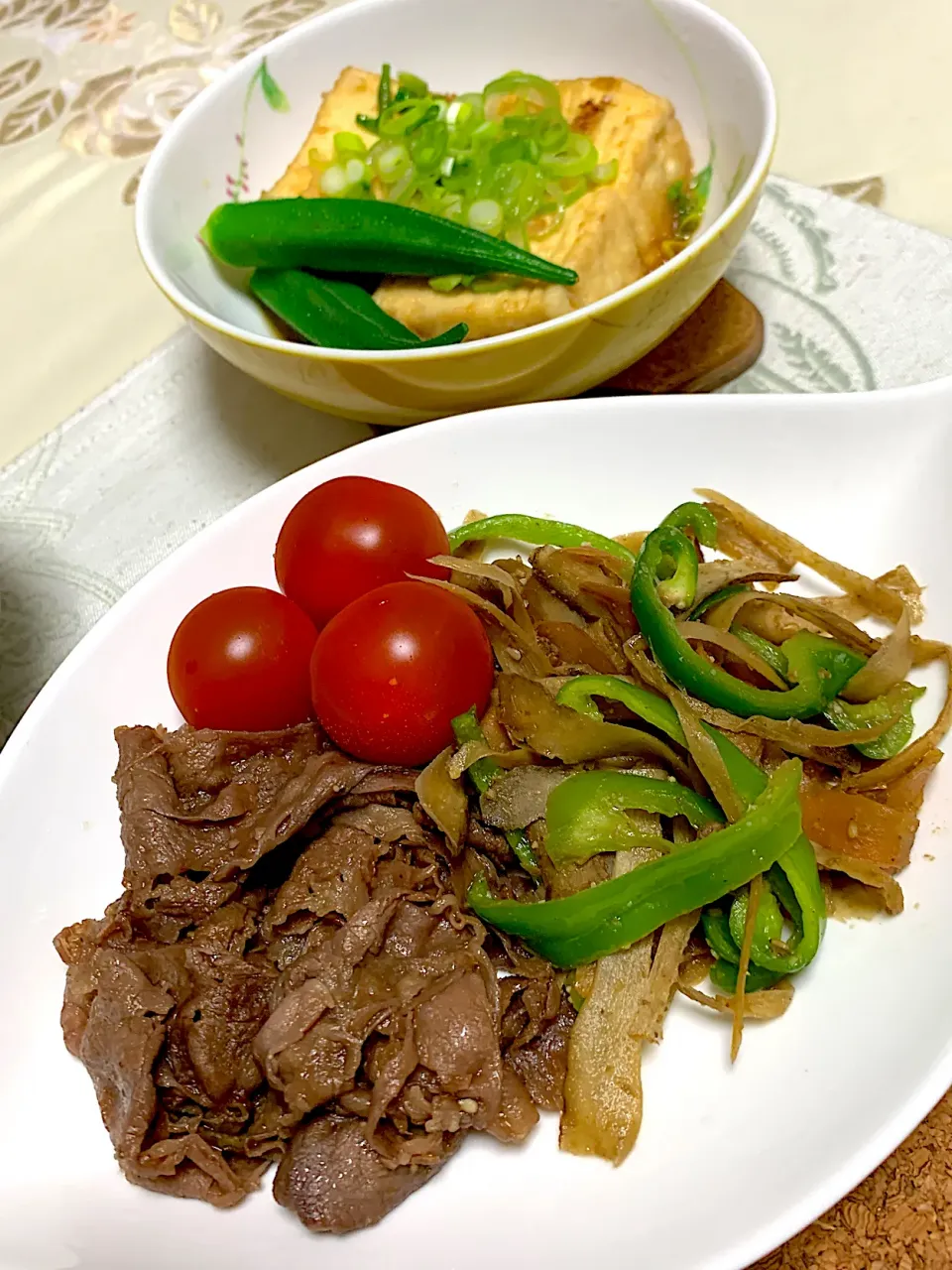 焼肉と金平ごぼう、揚げ出し豆腐|yasukoさん