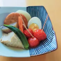 🥑今週のオススメ主菜
『トマト🍅入りおでん』

おでん初トマト。
お味も見ためにもgoodでした✨|chikazeさん