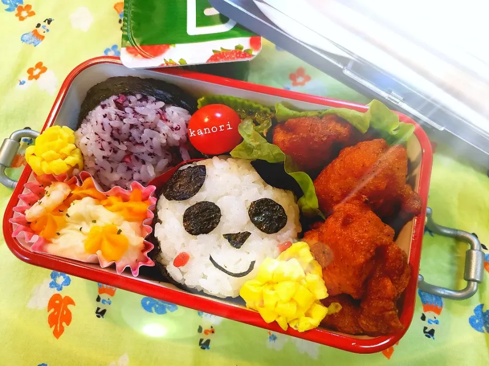 JK弁当7～パンダ🐼おにぎり🍙|かのりさん