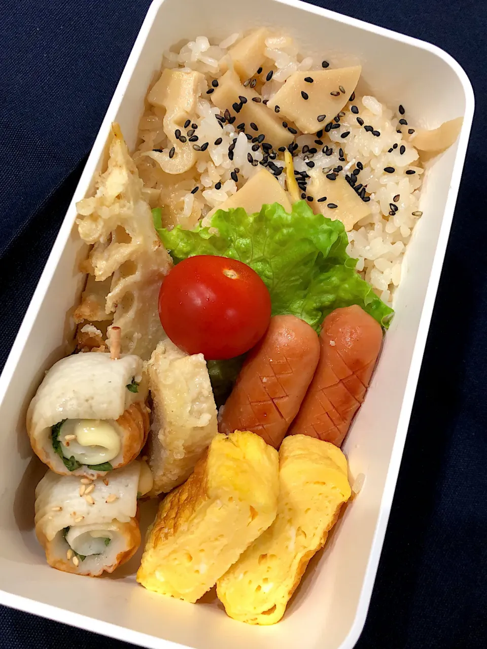 Snapdishの料理写真:たけのこご飯、たまご焼き、ウインナー、たけのこの天ぷら、くるくるしそチーズ巻き|きらきらさん