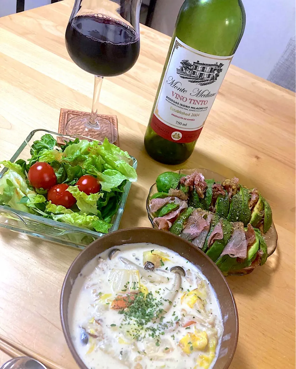 生ハムアボカド、白菜と豚肉のクリーム煮、🥗、🍷|namagakiさん