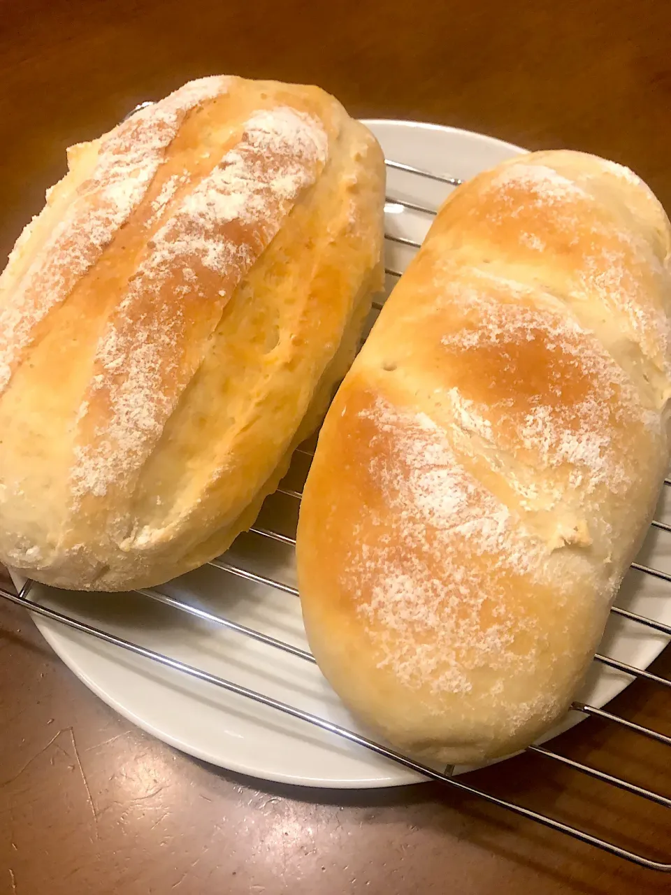 Snapdishの料理写真:ミルクハース焼き上がりました|masaさん