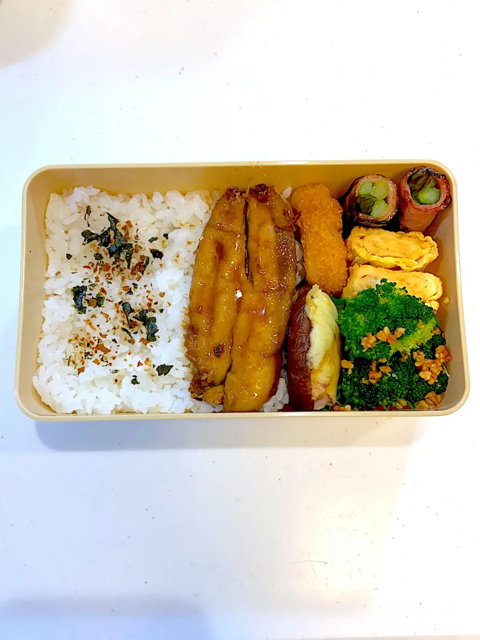 イワシの蒲焼弁当|よくちゃんさん