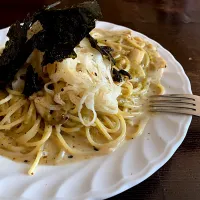 Snapdishの料理写真:あおさのりと柚子胡椒のクリームパスタ|やぎにぃさん