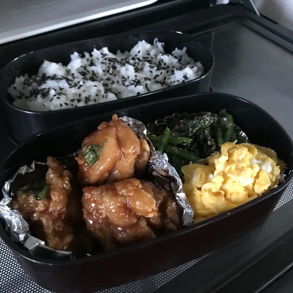 Snapdishの料理写真:甘辛チキン弁当|sanaeさん