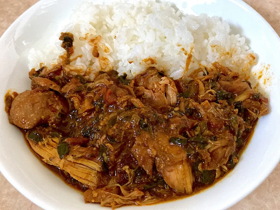 カラバトカリー風チキンとほうれん草のカレー|のりさん