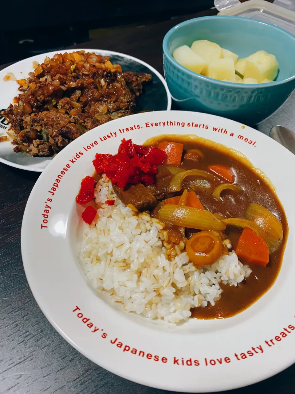 カレーとハンバーグ🍛|ゆんこさん