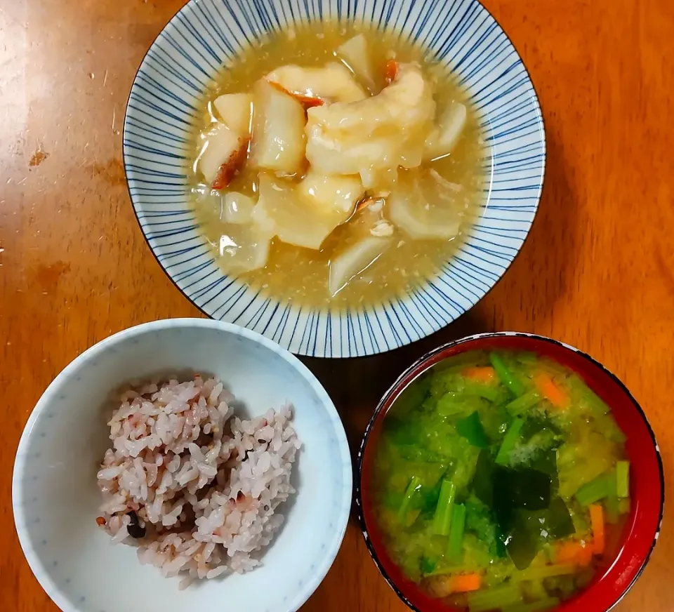 2023 0419　赤魚とかぶのとろみ煮　蕪の葉の具沢山お味噌汁|いもこ。さん