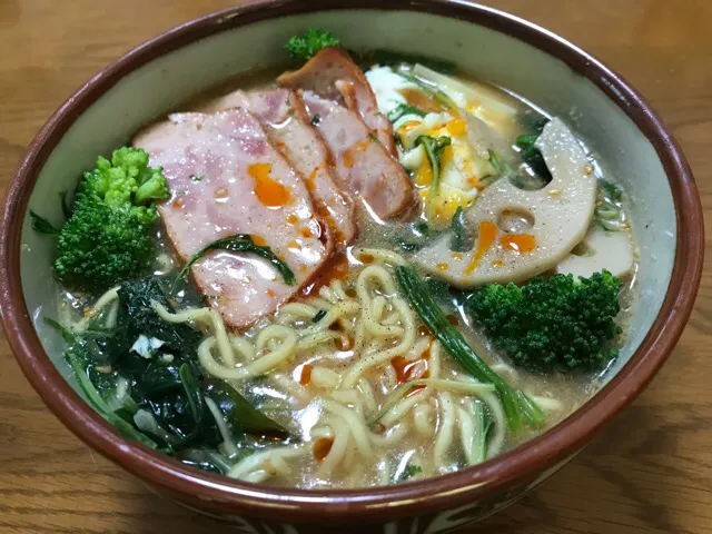 マルちゃん正麺🍜、豚骨醤油味❗️( ^ω^ )✨|サソリさん