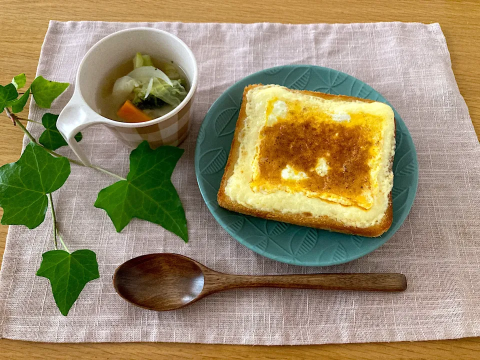 ＊マヨ卵トースト＆コンソメ野菜スープ＊|＊抹茶＊さん