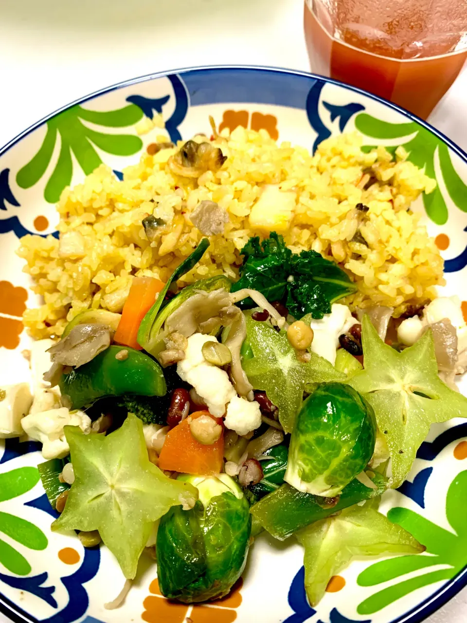 Marinated Vegetable Salad and Saffron Rice w/ Clams|gonbenさん