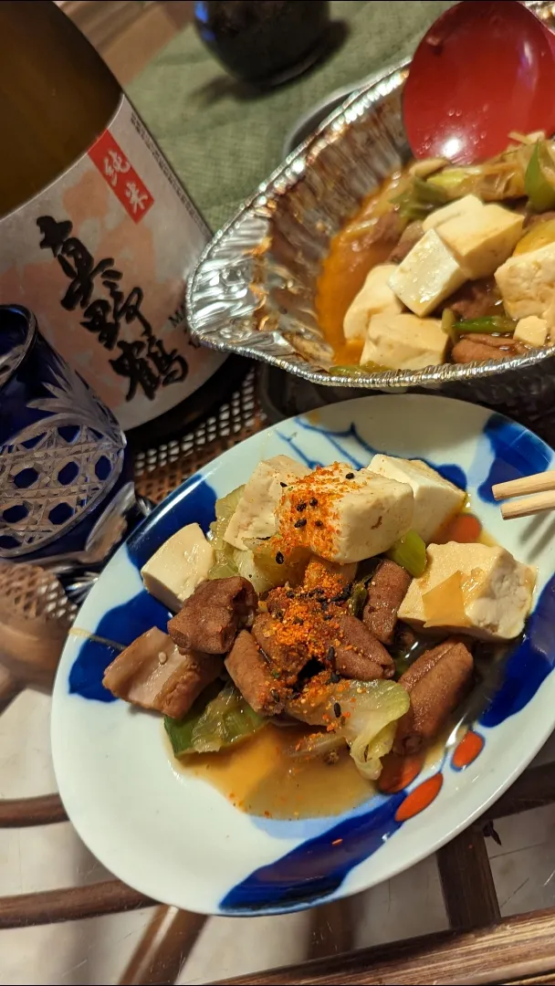 外食後の晩酌🍶ローソンモツ鍋でおつまみ|miyuki🌱さん