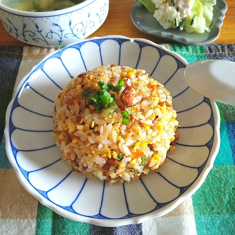 納豆チャーハン♡にんにくえび塩で味付けしてみました〜♡|とまと🍅さん