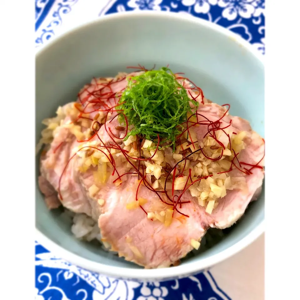 ☆ネギ塩豚チャーシュー丼☆|しづか御膳さん