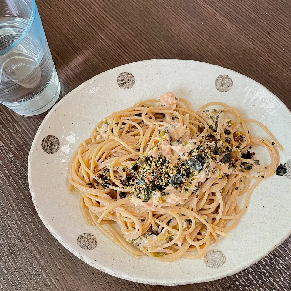 Snapdishの料理写真:4/23お昼ご飯：高菜ツナパスタ|ななみんさん