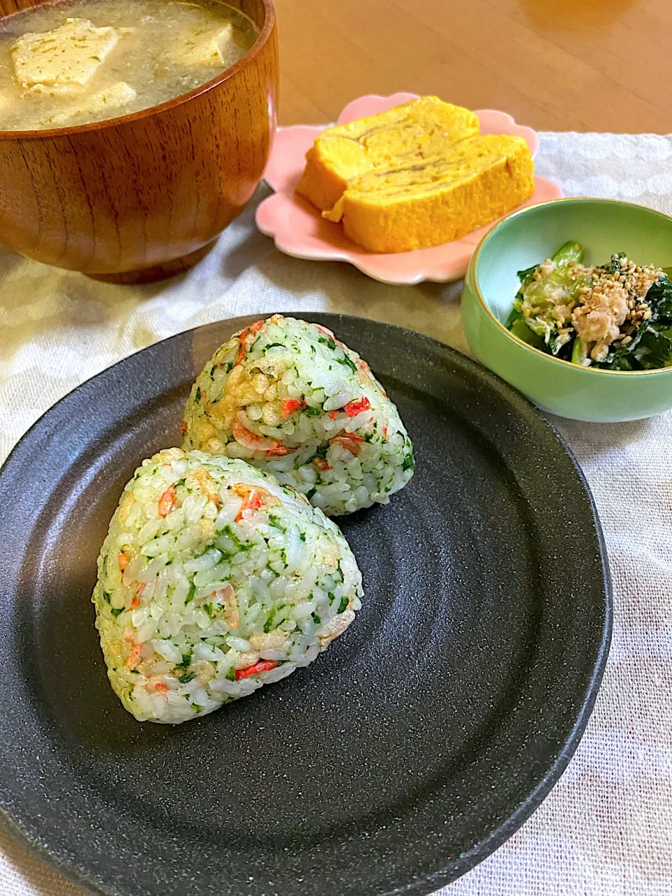 よもぎのだしむすび🍙モーニング☀️🌱|ぽっちさん