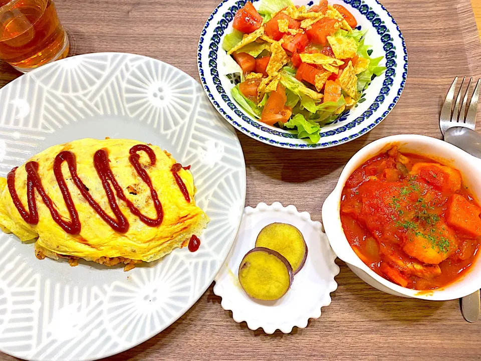 ある日の オムライスとトマト煮定食|おーささん