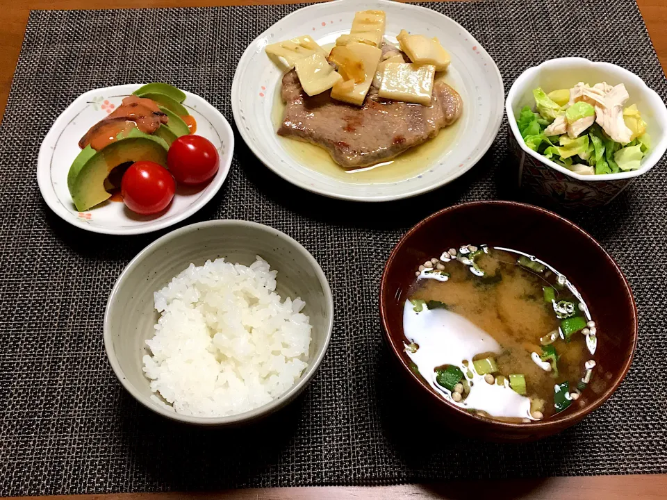 主菜　トンテキ🐷たけのこ添え|柚子きりかさん