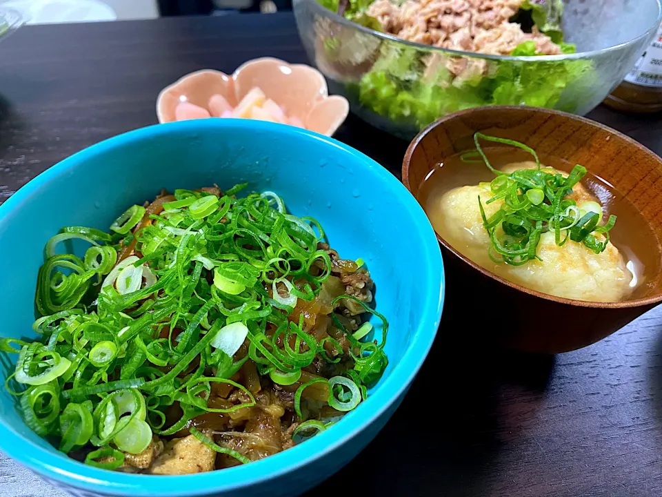 すき焼きの残りで牛丼🐮|ゆんこさん