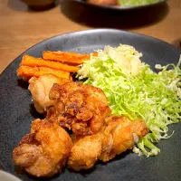 唐揚げ　鶏ももとにんじん|メガネ食堂さん