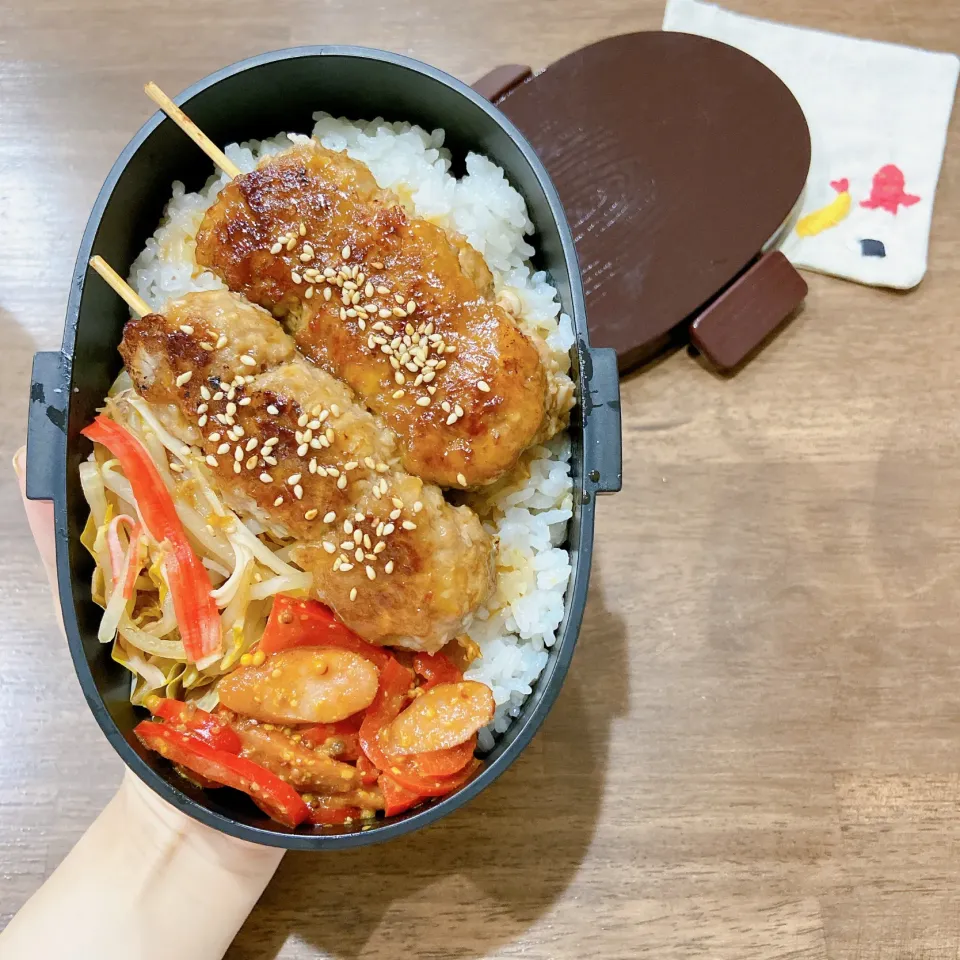 Snapdishの料理写真:お弁当記録　一部レシピ付きつくね弁当|haru_bento　はる弁当さん