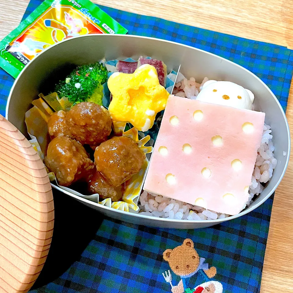 Snapdishの料理写真:ミートボール弁当|Yukiさん