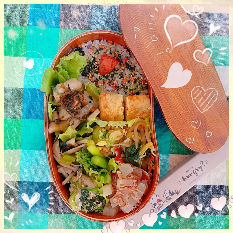 Snapdishの料理写真:４／２６ ｗｅｄ 鶏とレンコンのシソバター炒め弁当🍴|rinaronarさん