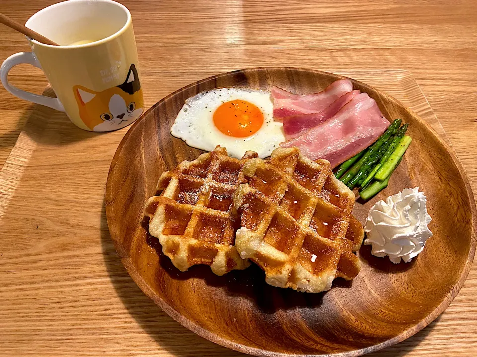 子供の朝食(業務スーパーのワッフル)|kokoさん