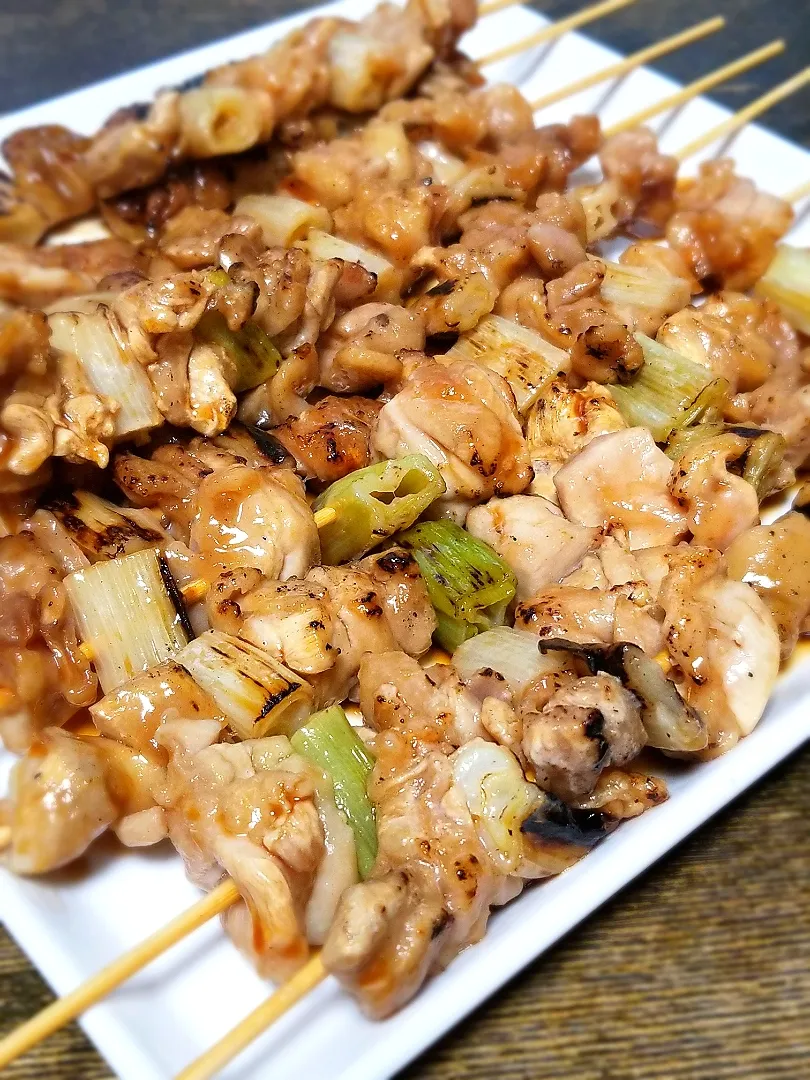 パパ作タレで食べる👨冷凍ねぎま串🍺|ぱんだのままんさん