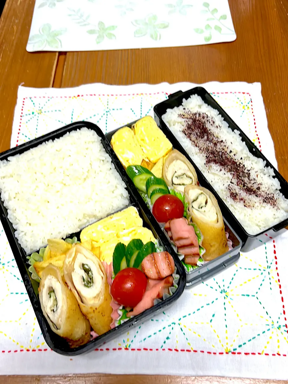 Snapdishの料理写真:4月27日木曜日ささみチーズ春巻き弁当|アッキーさん