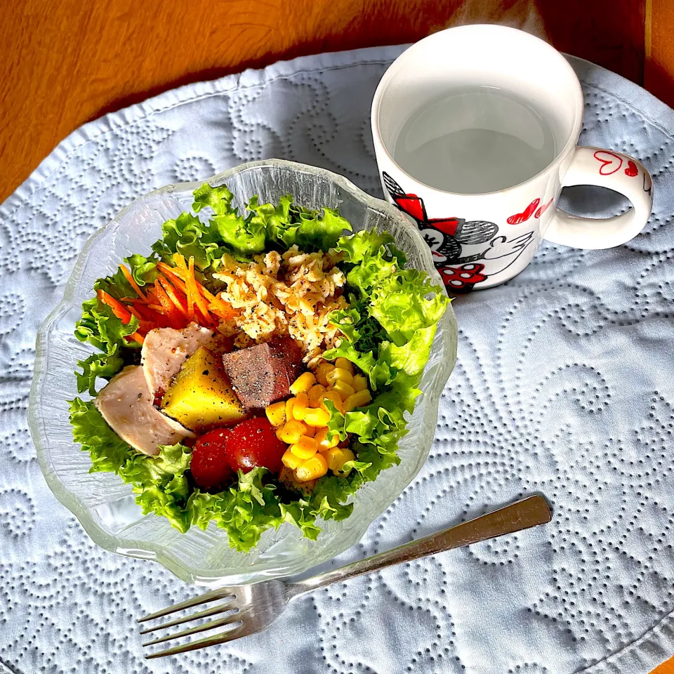 本日の朝ご飯🥗|かなさん