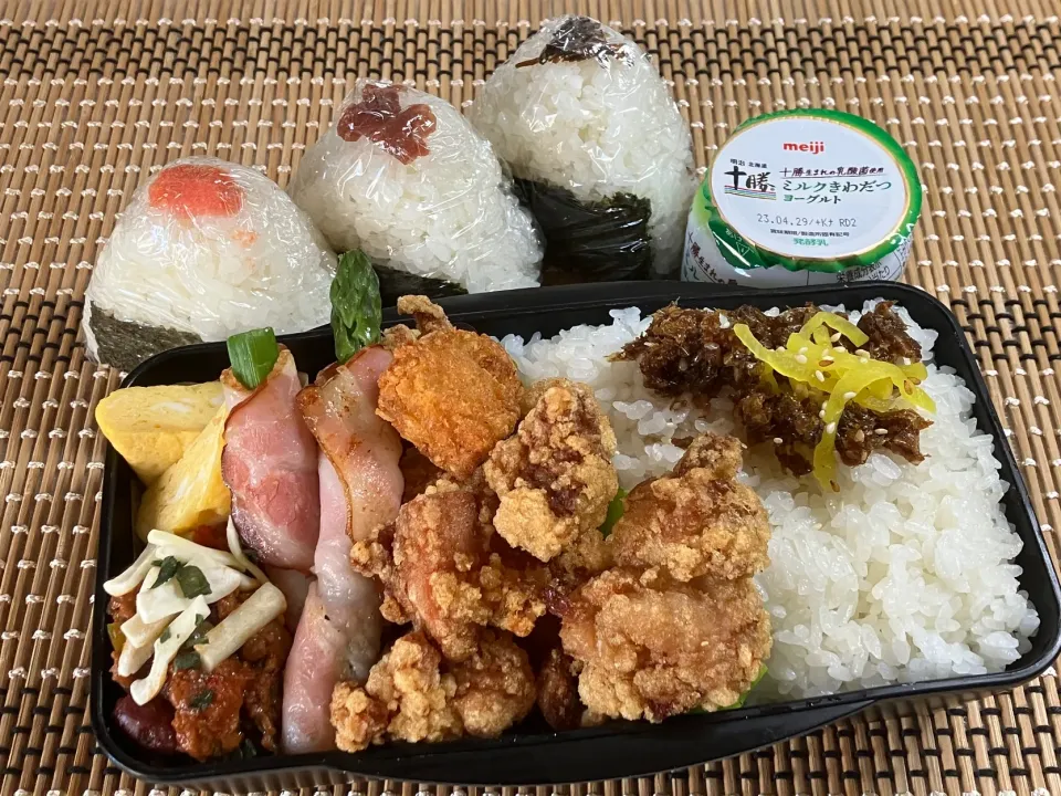 24長男お弁当🍱朝っぱらから唐揚げ揚げました&久しぶりにチリビーンズ作♪|まめりんさん