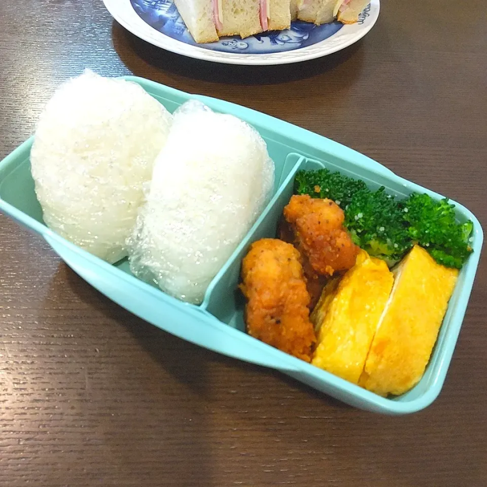 おにぎり弁当🍱|Rieさん