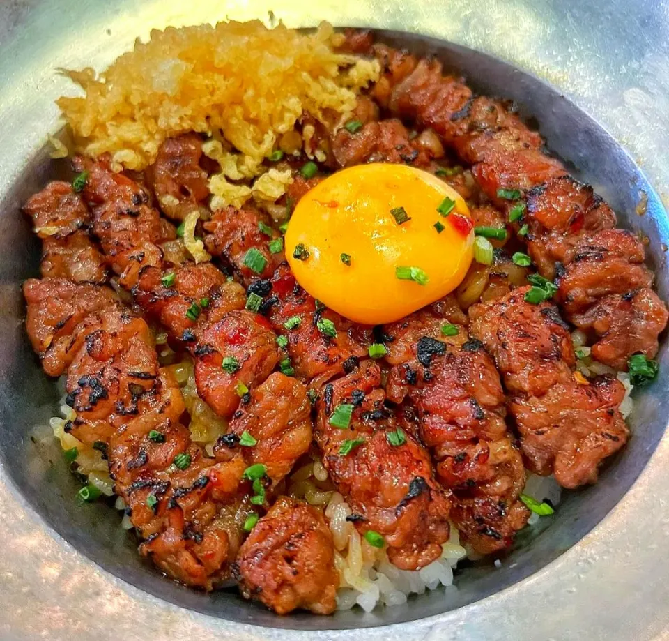 Snapdishの料理写真:Grilled Beef Rice Bowl 🥩🍚🥚
...
...
What A Great Combo of Sweet & Savory! 🤤|An'leeさん