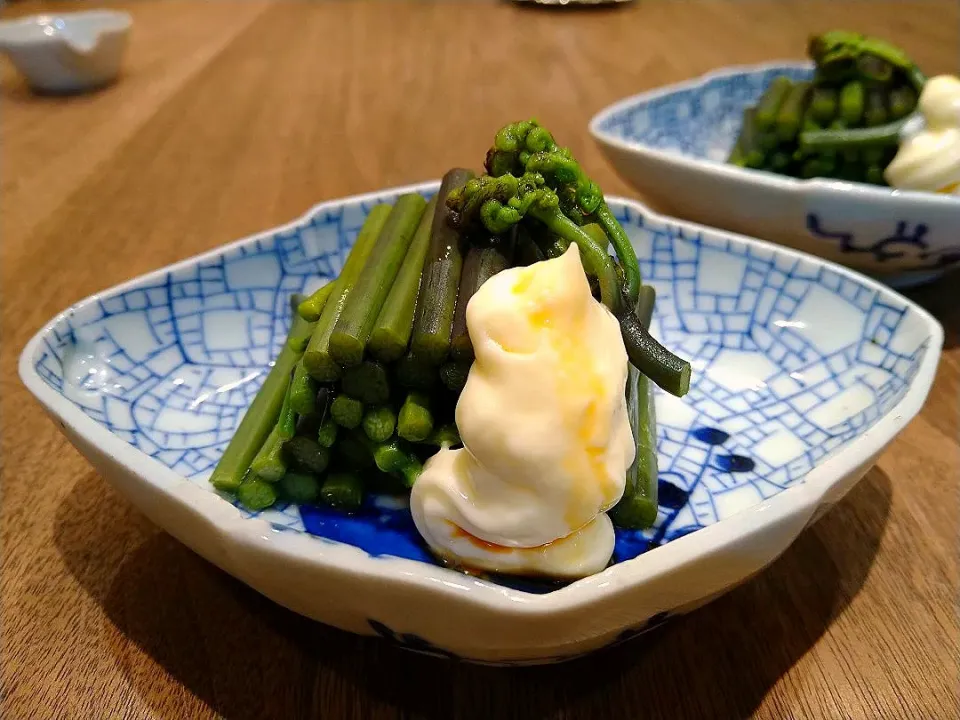 わらびのマヨ醤油|古尾谷りかこさん