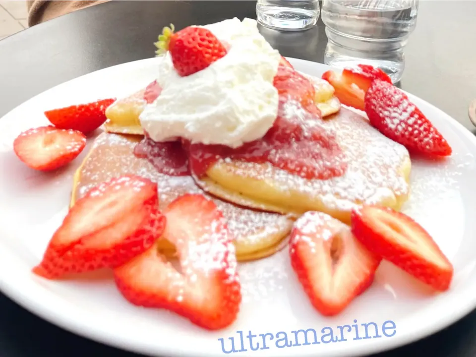 ＊いちご農園カフェでもちふわパンケーキ♪＊|ultramarineさん