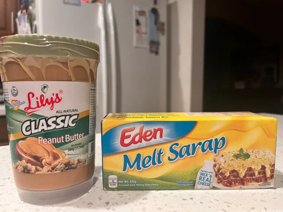 Filipino classic lily’s peanutbutter and Eden cheese|🌺IAnneさん