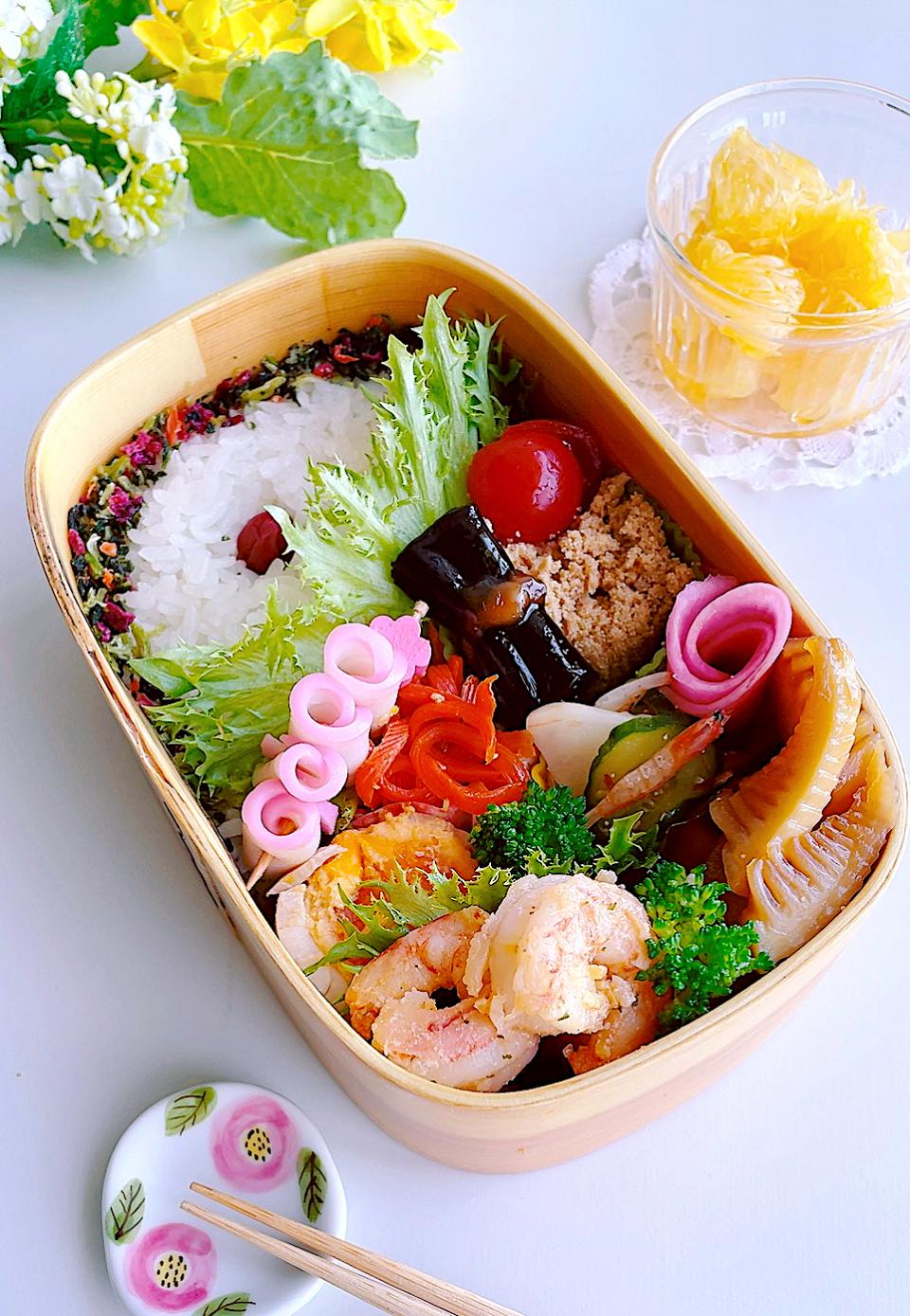 ✲𝙁𝙧𝙞𝙙𝙖𝙮  《お弁当》