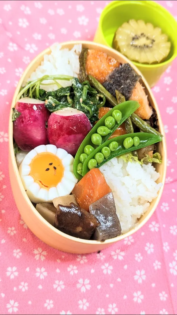 本日のお弁当〜サーモンの甘酢炒めと野菜弁当〜|f.1125beさん