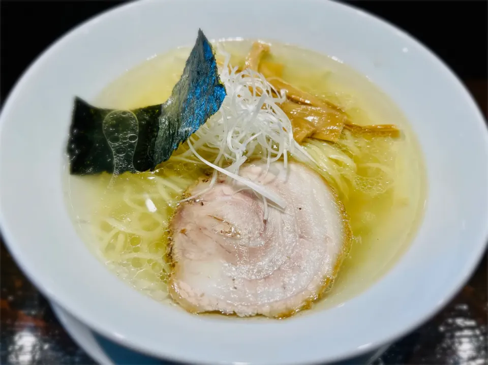 Snapdishの料理写真:らぁ麺奏　塩900|Noriyuki Saitoさん