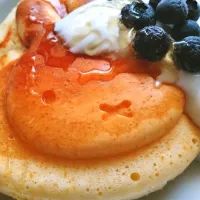 Snapdishの料理写真:パンケーキ🥞

miffyのフライパンを購入したので
バーナーを使いお試し…
形が崩れました(・・;)|えっこさん