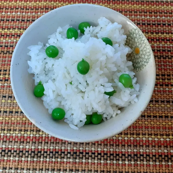 まるまさんのグリーンピースご飯|ゆっこさん