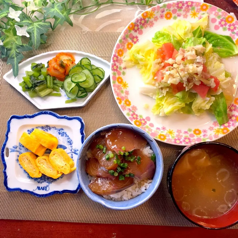 ブリの漬け丼|ま〜さん