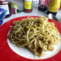 pasta with pesto|tiberiusさん