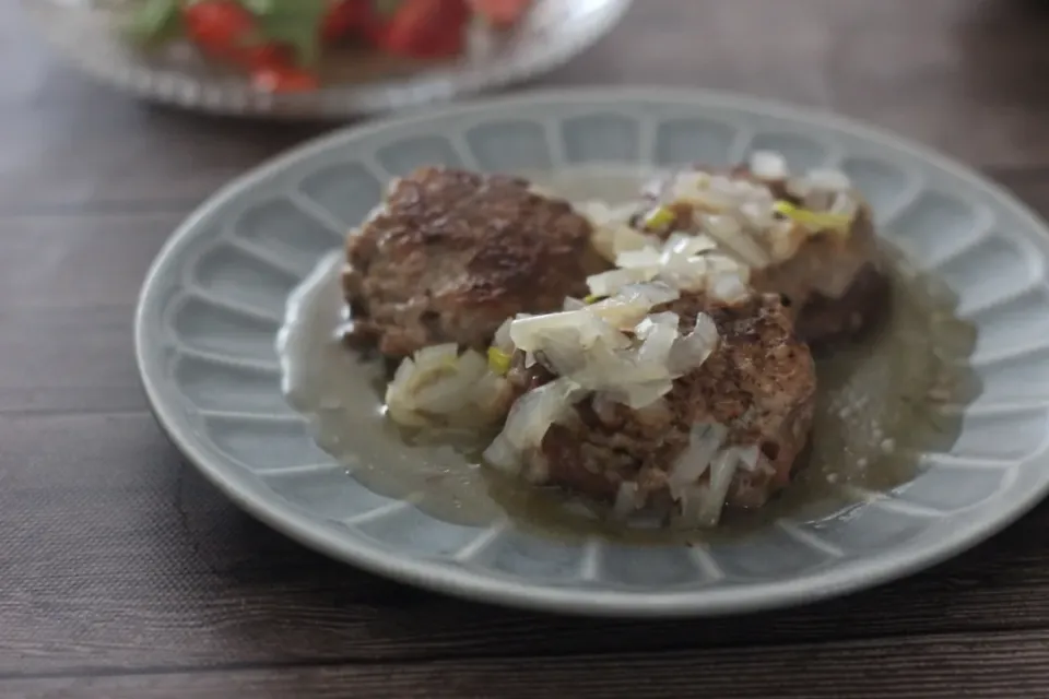 ざくろ酢漬け玉ねぎの椎茸詰めハンバーグ|ちいさなしあわせキッチンさん