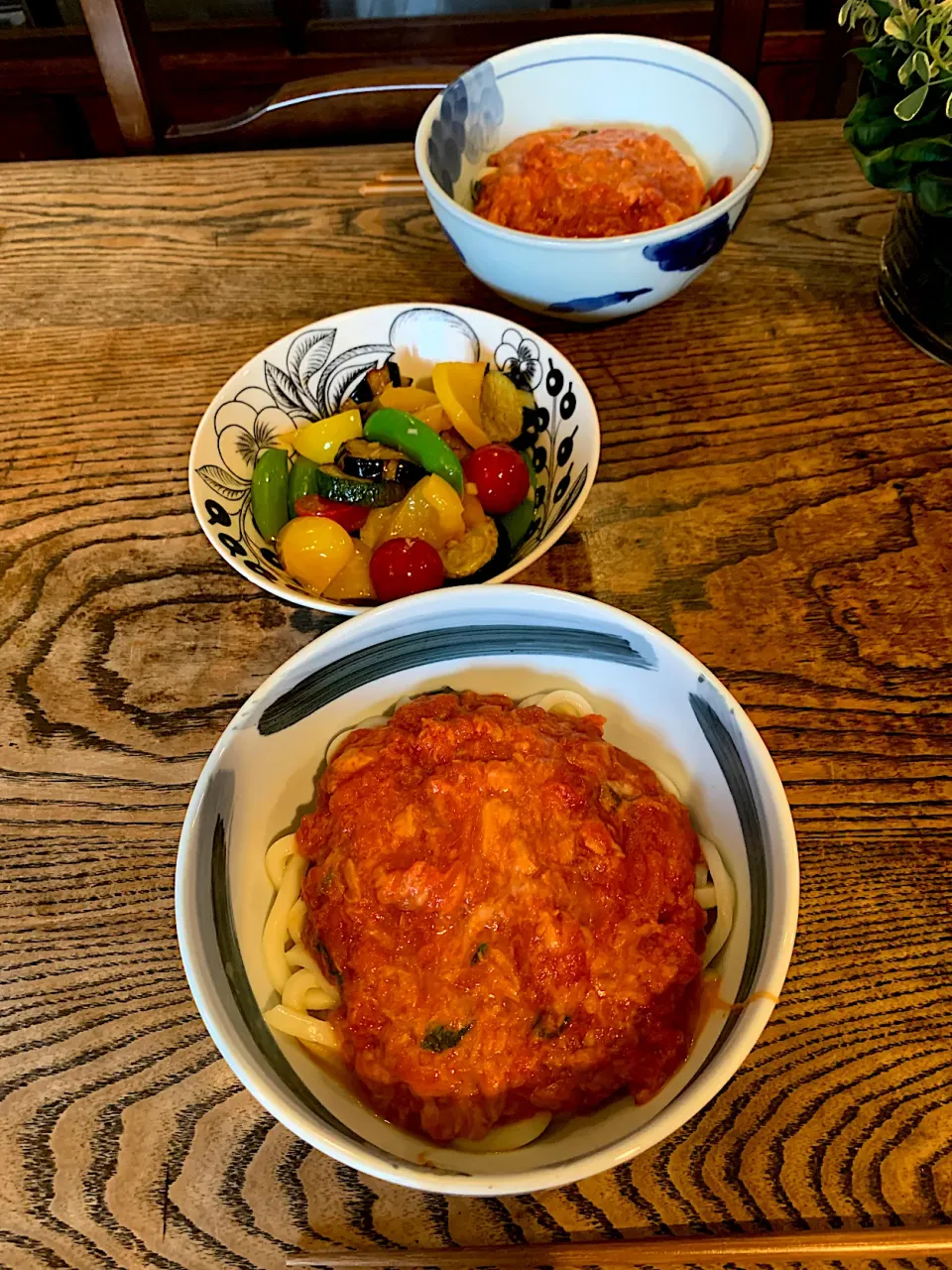 ツナトマトぶっ込みうどんと夏野菜のマリネ|Moray74さん